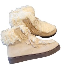 Vionic Cream Ankle Boots with Brown Sole